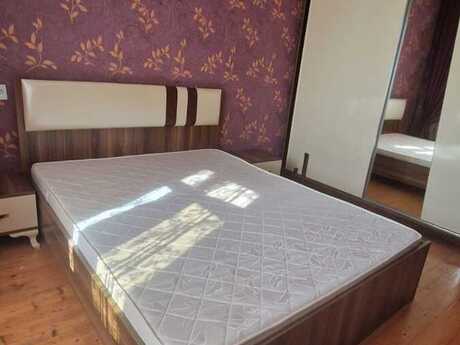 Продаётся 3-комнатная квартира в старом фонде, Həzi Aslanov, 90 м², 185 000 AZN, фото 4 / 11