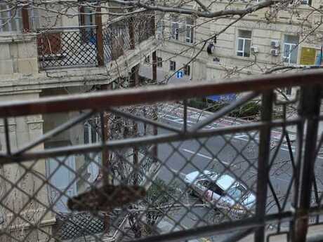 Kirayə 2 otaqlı mənzil, 80 m², İçəri Şəhər: 1 400 ₼/ay 3