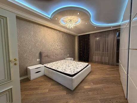 3-комнатная квартира, 168 м², Nəsimi: 514 000 ₼ 4