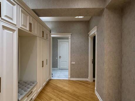 3-room apartment for rent, 160 m², Elmlər Akademiyası: 2 000 ₼/mo 5