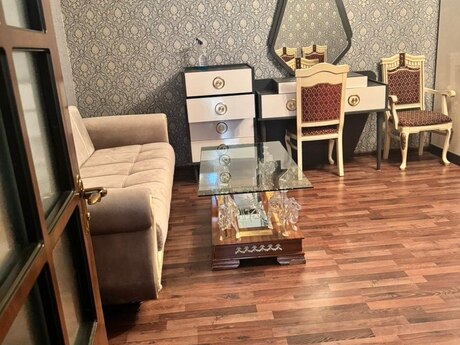 2-room apartment for rent, 100 m², İnşaatçılar: 750 ₼/mo 2