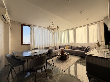 4 otaqlı mənzil, 140 m², Nizami: 380 000 ₼ 3