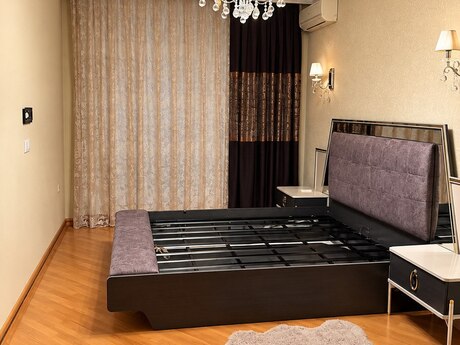 3-room apartment for rent, 120 m², Nəsimi: 850 ₼/mo 3