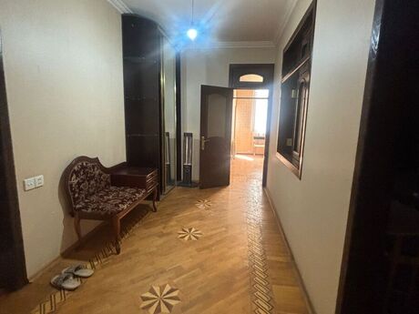 3-room old-build apartment for sale in Nəsimi, 120 m², 250 000 AZN, photo 4 / 9