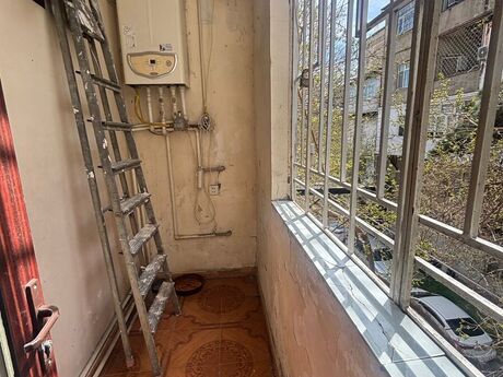 3-room old-build apartment for sale in Nəsimi, 120 m², 250 000 AZN, photo 5 / 9