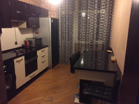 2-room apartment for rent, 95 m², Həzi Aslanov: 700 ₼/mo 2