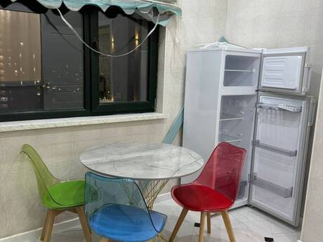 Kirayə 2 otaqlı mənzil, 80 m², Qara Qarayev: 850 ₼/ay 4
