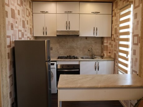 Avtovağzalda 2 otaqlı həyət evi kirayə verilir, 70 m², 500 AZN/ay, şəkil 2 / 9