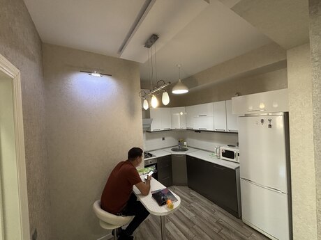 Şah İsmayıl Xətaidə 2 otaqlı yeni tikili mənzil kirayə verilir, 75 m², 900 AZN/ay, şəkil 4 / 9