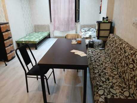 1-room apartment for rent, 50 m², 28 May: 200 ₼/mo 3