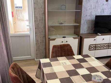 2-room new-build apartment for rent in Şah İsmayıl Xətai, 68 m², 900 AZN/mo, photo 3 / 12