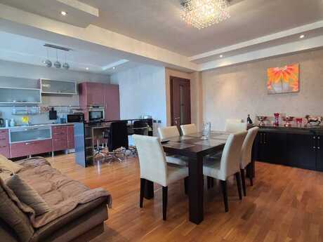 2 otaqlı mənzil, 102 m², Nəriman Nərimanov: 270 000 ₼ 2