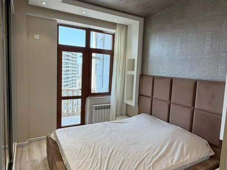 Kirayə 2 otaqlı mənzil, 70 m², Gənclik: 1 098 ₼/ay 4