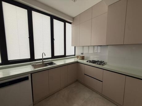 Şah İsmayıl Xətaidə 2 otaqlı yeni tikili mənzil kirayə verilir, 70 m², 1 300 AZN/ay, şəkil 4 / 12