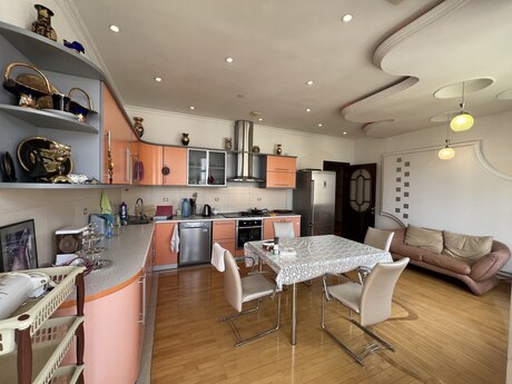 4-room apartment, 200 m², Gənclik: 490 000 ₼ 5