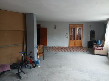 4 otaqlı həyət evi, 300 m², Şüvəlan: 250 000 ₼ 2