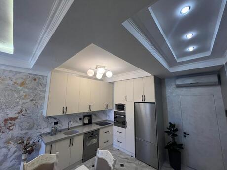 3-room new-build apartment for sale in Ağ şəhər, 84 m², 400 000 AZN, photo 4 / 11