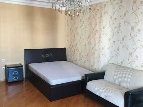 2-room apartment, 70 m², Gənclik: 210 000 ₼ 3