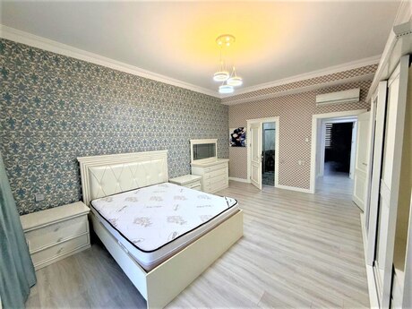 Аренда: 5-комнатная квартира, 220 м², Ağ şəhər: 2 500 ₼/мес 5