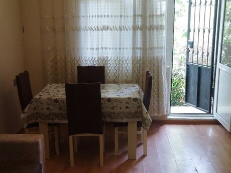 Объявление №6507572 - Баку, м. Мемар Аджеми, 2-комн., 40 м², 1/5 этаж