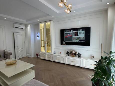 Объявление №6507597 - Баку, Хатаинский р., 4-комн., 144 м², 1/7 этаж
