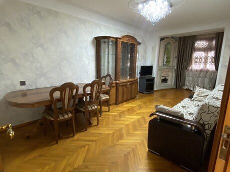 4-комнатная квартира, 112 м², Memar Əcəmi: 255 000 ₼ 2