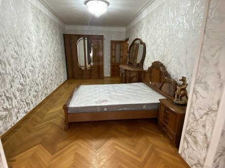 4-комнатная квартира, 112 м², Memar Əcəmi: 255 000 ₼ 4