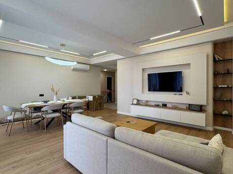 Аренда: 3-комнатная квартира, 150 м², Ağ şəhər: 2 800 ₼/мес 4