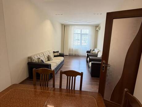 Elan №6507632 - Bakı, 8 Noyabr m., 3 otaqlı, 125 m², 4/16 mərtəbə