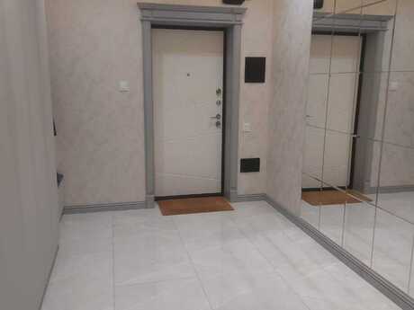 İnşaatçılarda 3 otaqlı yeni tikili mənzil satılır, 90 m², 280 000 AZN, şəkil 2 / 12