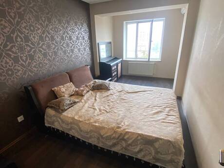 2-room apartment for rent, 70 m², 20 Yanvar: 550 ₼/mo 4