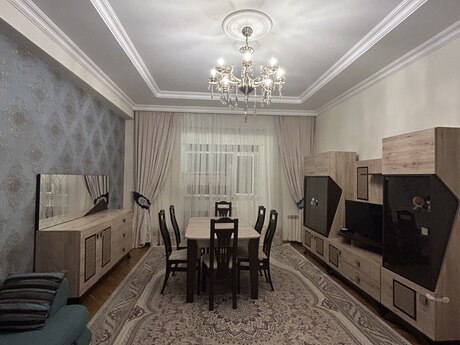 Kirayə 2 otaqlı mənzil, 80 m², Həzi Aslanov: 700 ₼/ay 2
