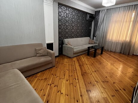 4-room apartment for rent, 150 m², Nərimanov: 1 299 ₼/mo 5