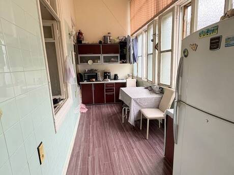 3 otaqlı mənzil, 105 m², 28 May: 275 000 ₼ 3