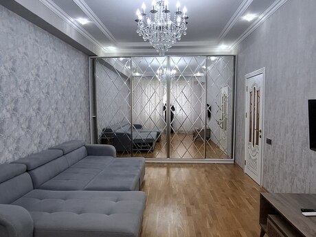 3-room apartment, 82 m², Azadlıq Prospekti: 242 500 ₼ 5