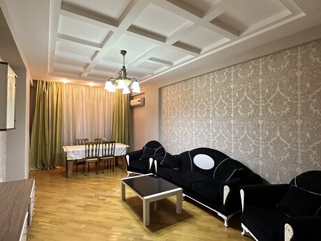 3-комнатная квартира, 130 м², Əhmədli: 315 000 ₼ 2