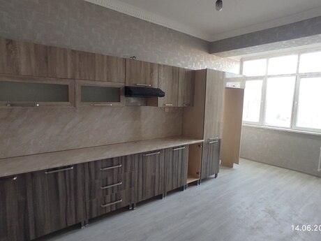 3-комнатная квартира, 134 м², 20 Yanvar: 185 000 ₼ 2