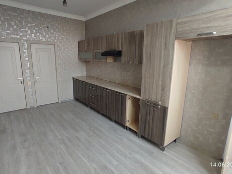 3-комнатная квартира, 134 м², 20 Yanvar: 185 000 ₼ 4
