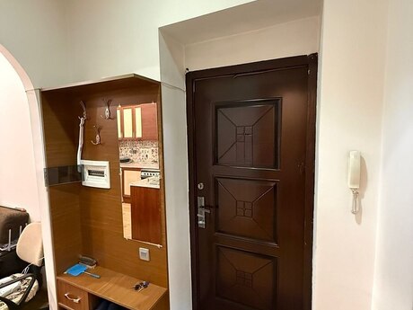2-room apartment for rent, 60 m², Nizami: 750 ₼/mo 4