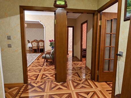 4-room apartment, 125 m², Həzi Aslanov: 240 000 ₼ 2