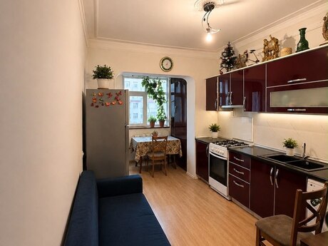 İnşaatçılarda 2 otaqlı köhnə tikili mənzil satılır, 65 m², 157 000 AZN, şəkil 4 / 9