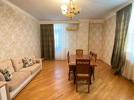 Elan №6507899 - Bakı, İnşaatçılar m., 2 otaqlı, 80 m², 6/17 mərtəbə