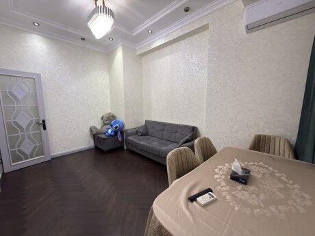 Аренда: 2-комнатная квартира, 55 м², 28 May: 950 ₼/мес 2
