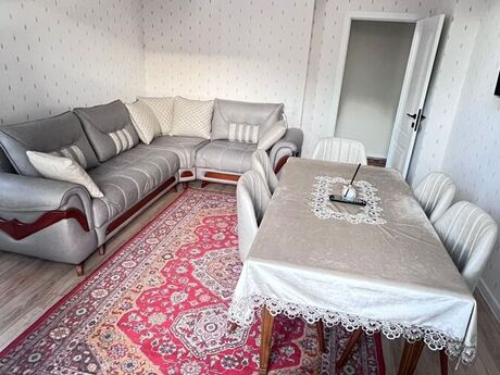 3-комнатная квартира, 95 м², Elmlər Akademiyası: 320 000 ₼ 2