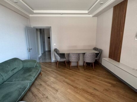 2-room apartment for rent, 90 m², West Town: 999 ₼/mo 4