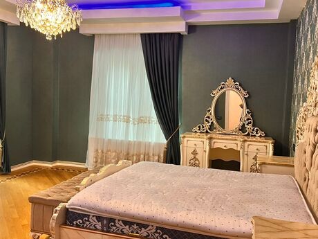 Elan №6507978 - Bakı, 28 May m., 4 otaqlı, 168 m², 8/17 mərtəbə