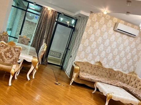 4 otaqlı mənzil, 168 m², 28 May: 490 000 ₼ 2