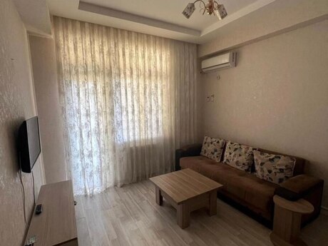 Kirayə 2 otaqlı mənzil, 60 m², Qələbə Residence: 650 ₼/ay 2