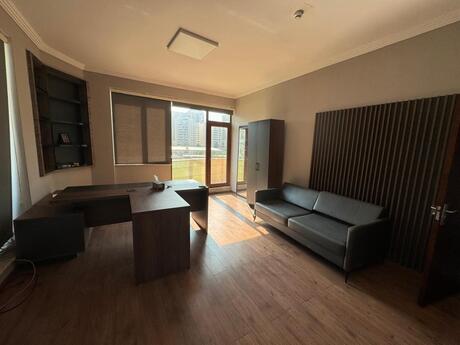 Объявление №6508009 - Баку, м. Элмляр Академиясы, 1400 м²