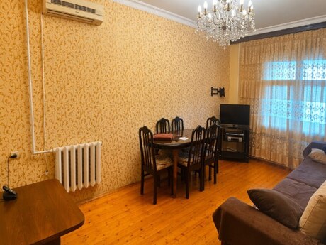 4 otaq · 100 m² · 6/10 mərtəbə, Xalqlar Dostluğu